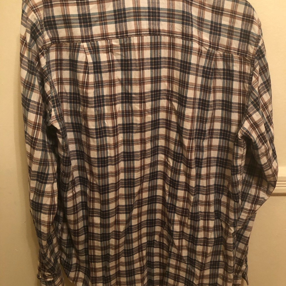 Men’s button down checkered shirt